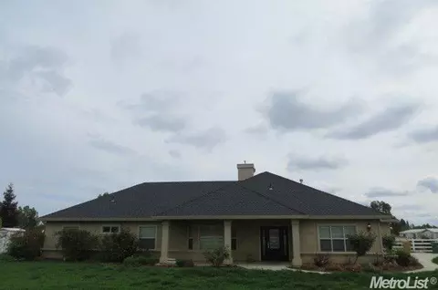 3022 E Spiess Rd, Acampo, CA 95220 photo 1