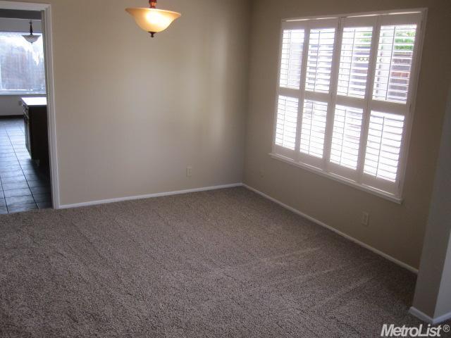 740 Gallery Dr, Tracy, CA 95376 photo 4