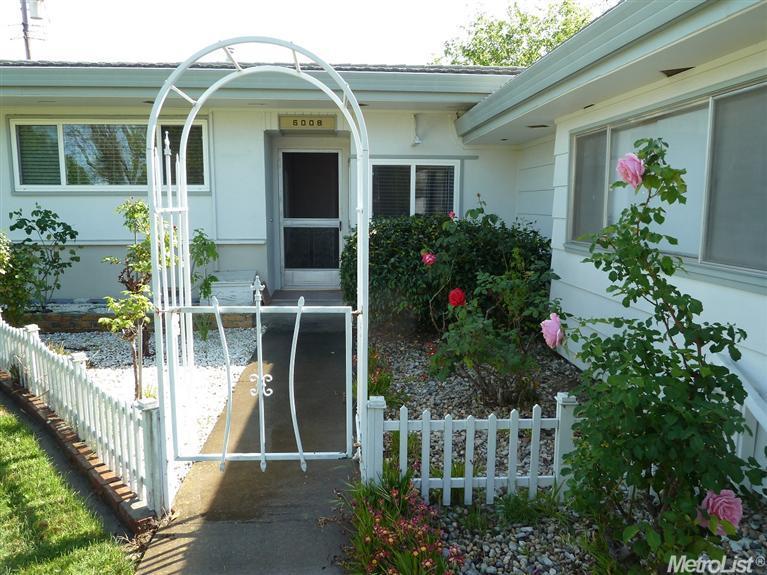 6008 Denver Dr, Carmichael, CA 95608 photo 2