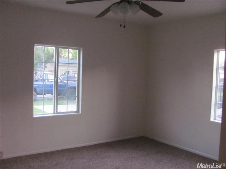 2501 Country, Merced, CA 95340 photo 5