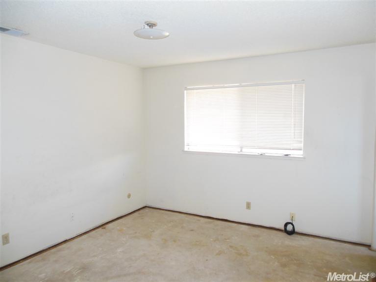 7666 Ort Way, Antelope, CA 95843 photo 19