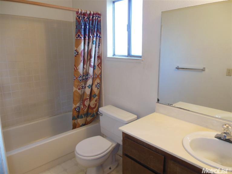 7666 Ort Way, Antelope, CA 95843 photo 25