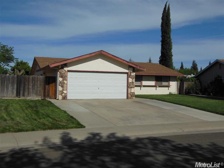 7666 Ort Way, Antelope, CA 95843 photo 2