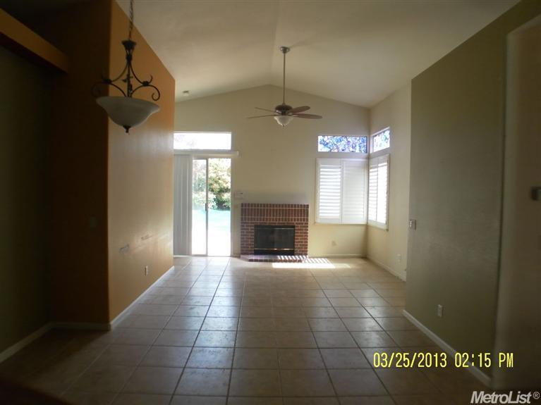 994 Colmore Ct, Galt, CA 95632 photo 8