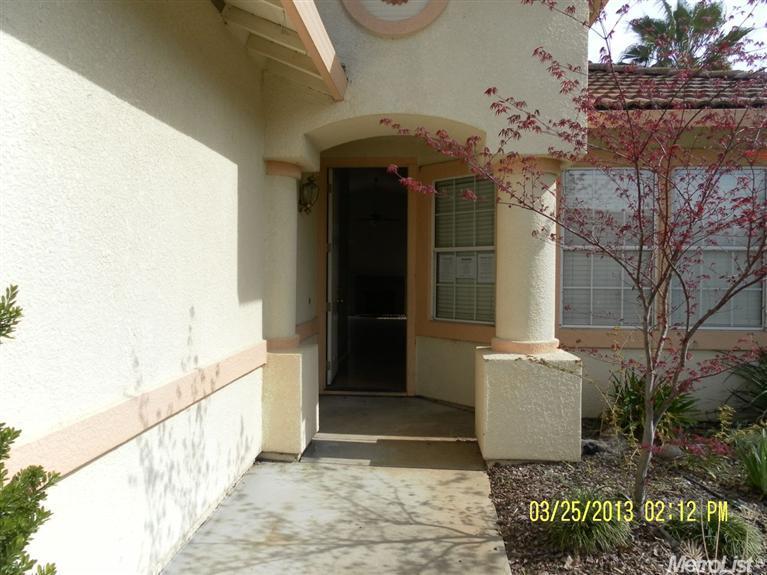 994 Colmore Ct, Galt, CA 95632 photo 3