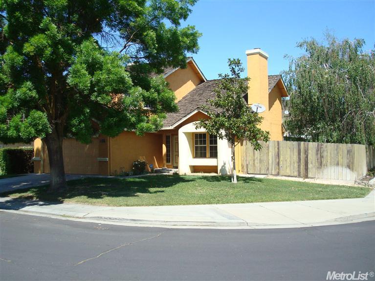 801 Sunflower, Lathrop, CA 95330 photo 1