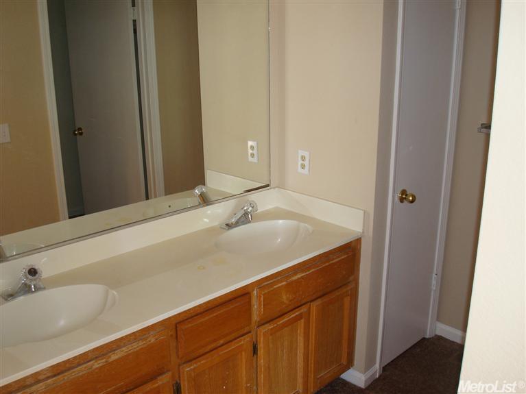 801 Sunflower, Lathrop, CA 95330 photo 10
