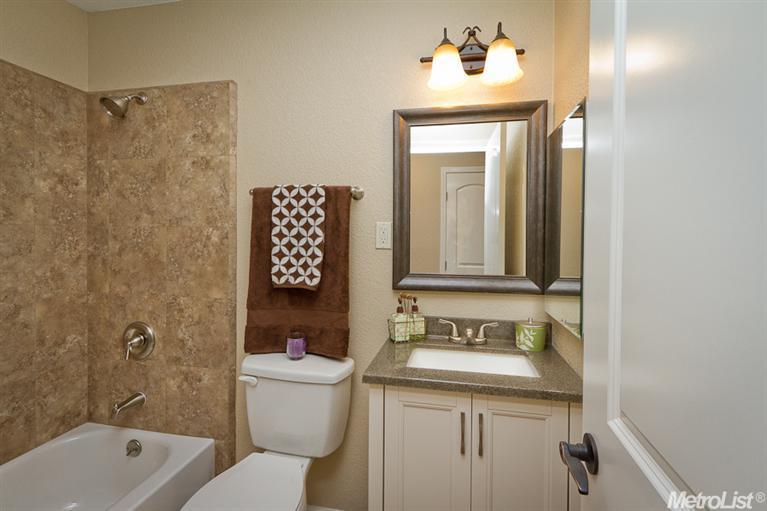 8533 El Modena Ave, Elverta, CA 95626 photo 4