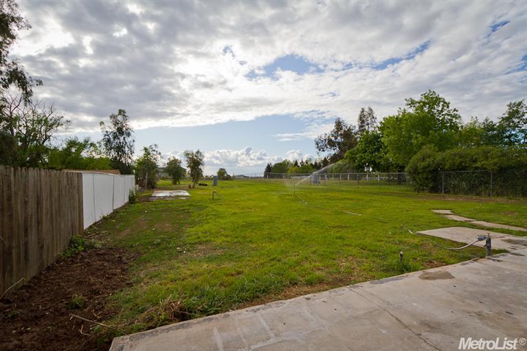 8533 El Modena Ave, Elverta, CA 95626 photo 9