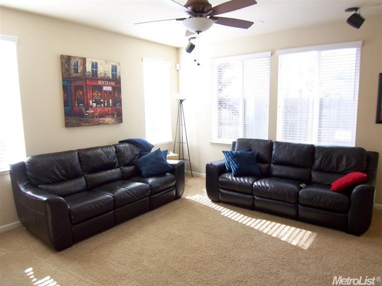 749 Courtyards Loop, Lincoln, CA 95648 photo 6