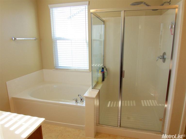 749 Courtyards Loop, Lincoln, CA 95648 photo 10