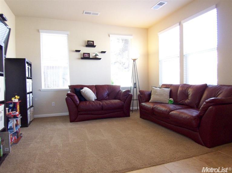 749 Courtyards Loop, Lincoln, CA 95648 photo 7