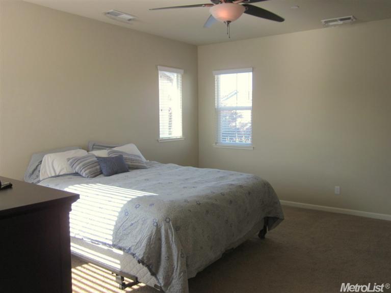 749 Courtyards Loop, Lincoln, CA 95648 photo 8