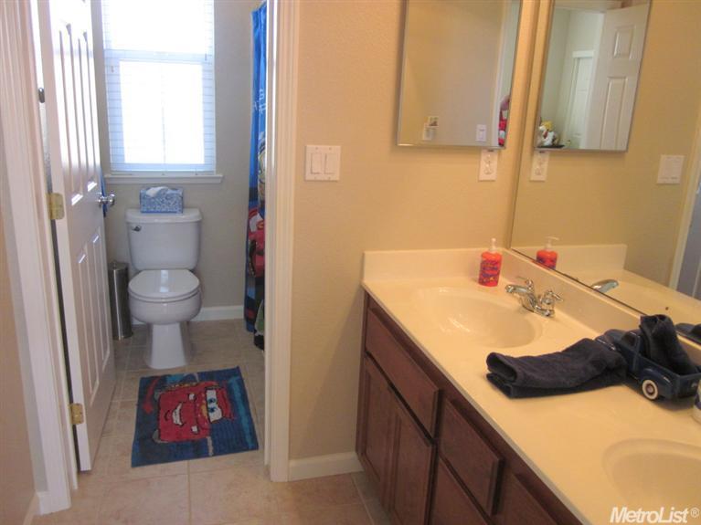 749 Courtyards Loop, Lincoln, CA 95648 photo 15