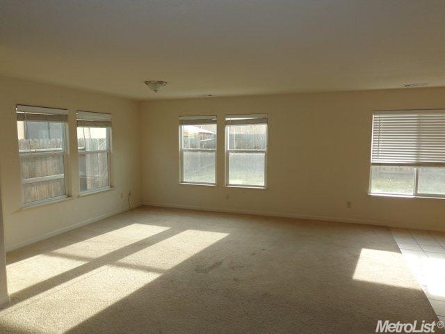 2716 Soleado Dr, Ceres, CA 95307 photo 12