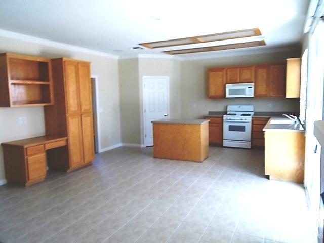 1102 Moonbeam Way, Turlock, CA 95382 photo 8