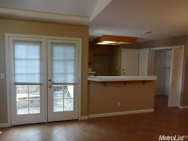 8301 Deer Spring Cir, Antelope, CA 95843 photo 8
