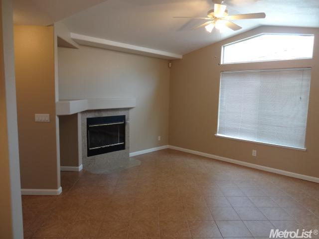 8301 Deer Spring Cir, Antelope, CA 95843 photo 6