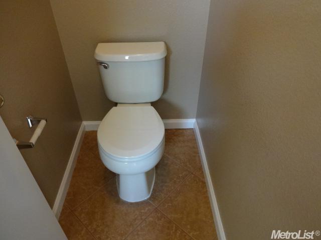 8301 Deer Spring Cir, Antelope, CA 95843 photo 19