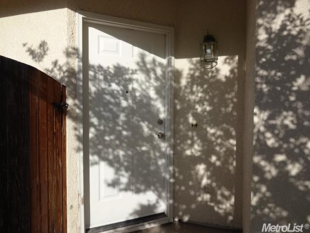 8301 Deer Spring Cir, Antelope, CA 95843 photo 5