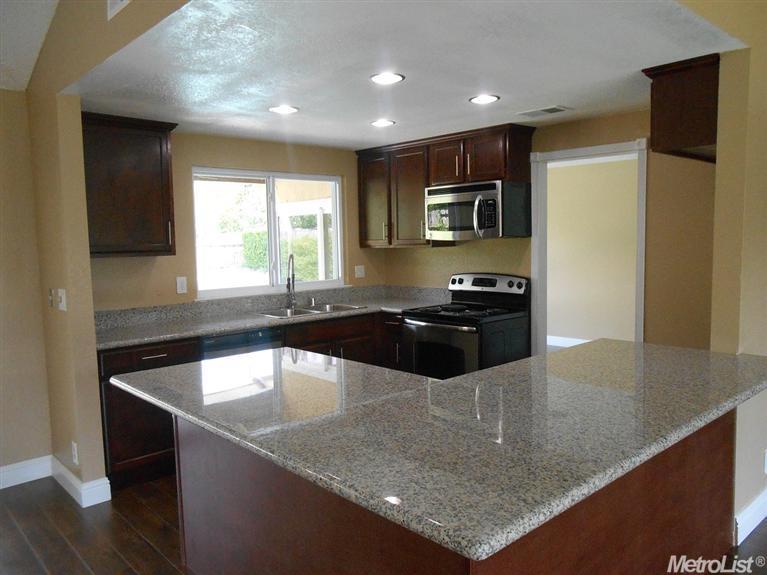 9175 Pershing Ave, Orangevale, CA 95662 photo 5
