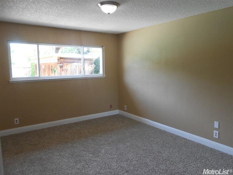 9175 Pershing Ave, Orangevale, CA 95662 photo 15