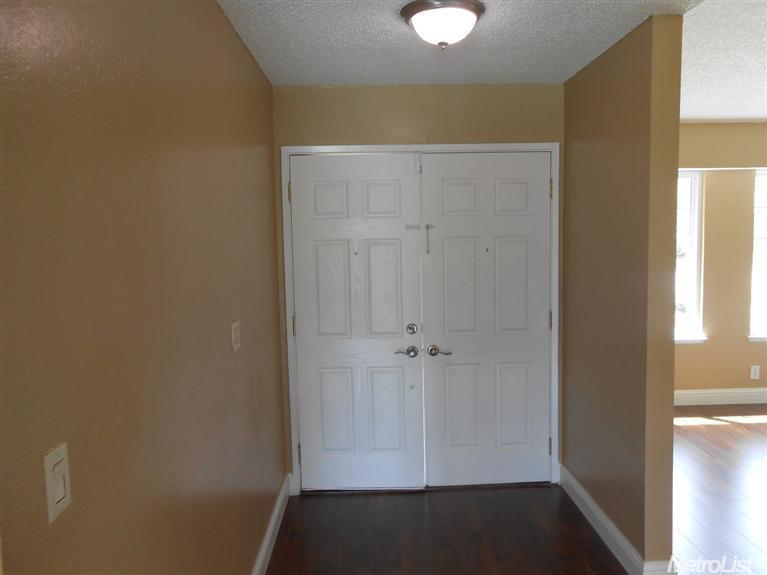 9175 Pershing Ave, Orangevale, CA 95662 photo 4