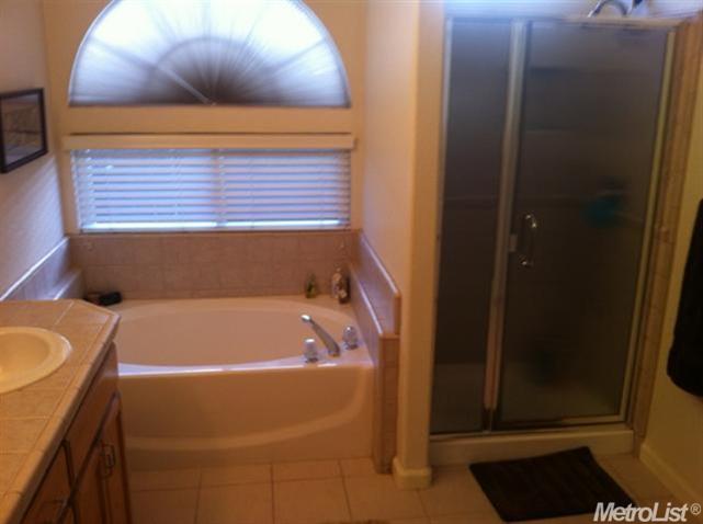 3604 Glencrest Dr, Modesto, CA 95355 photo 17