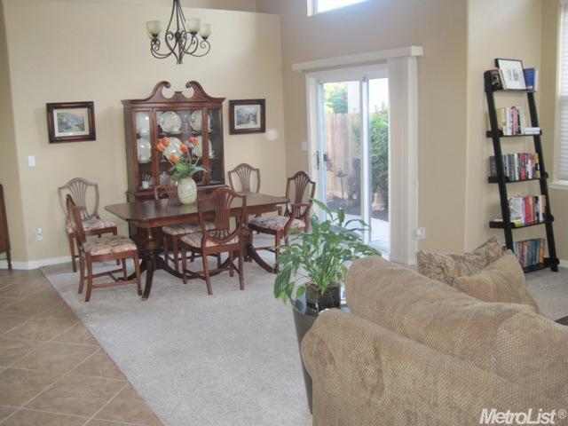 3604 Glencrest Dr, Modesto, CA 95355 photo 3