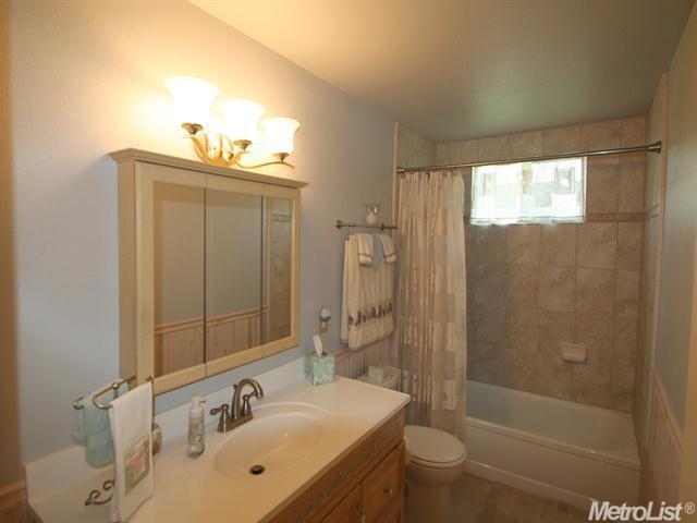 5225 Robertson, Carmichael, CA 95608 photo 5