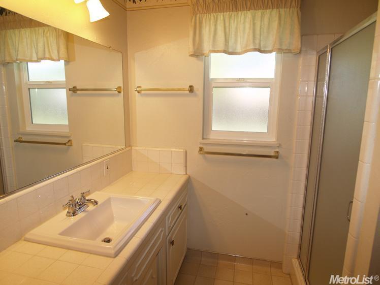 153 Norwegian Ave, Modesto, CA 95350 photo 16