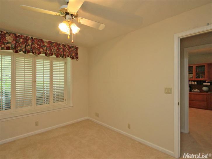 3237 Max Ct, Carmichael, CA 95608 photo 17