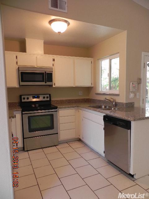 700 Joranollo Dr, Tracy, CA 95376 photo 4