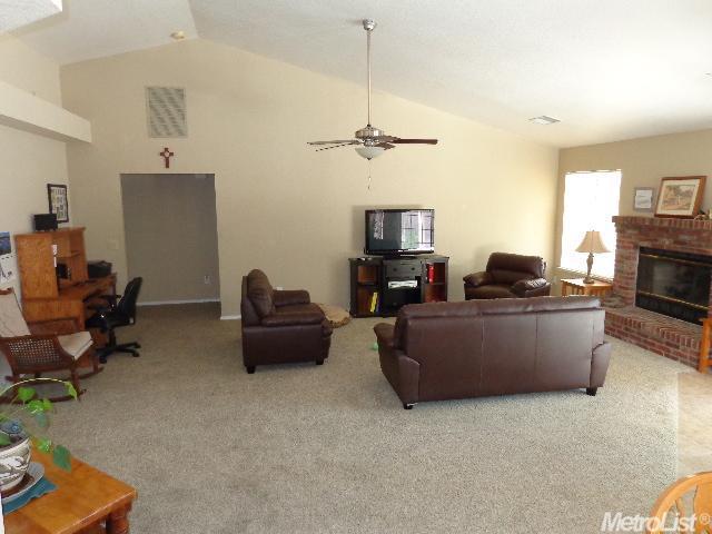 3518 Vernal Ct, Merced, CA 95340 photo 6
