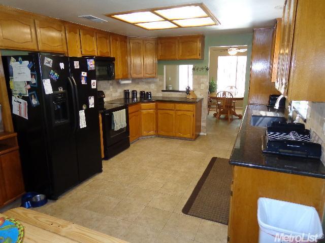 3518 Vernal Ct, Merced, CA 95340 photo 3