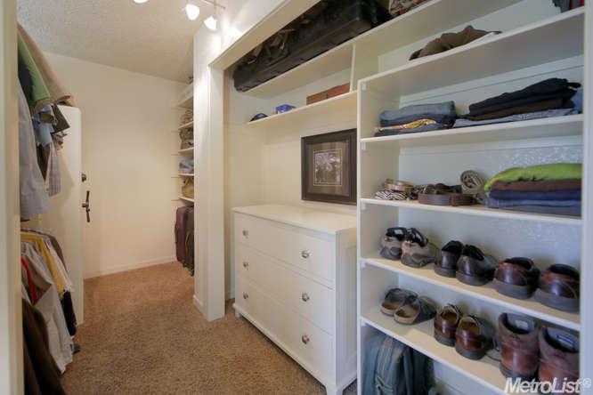 500 Angela St, Davis, CA 95618 photo 18