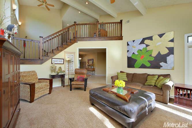 500 Angela St, Davis, CA 95618 photo 11