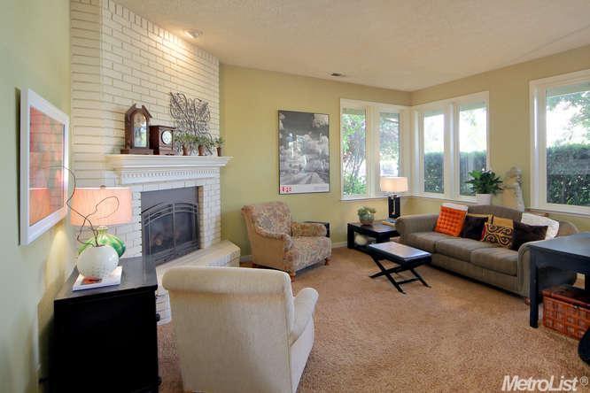 500 Angela St, Davis, CA 95618 photo 8
