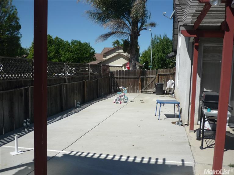 5624 Greco Ln, Salida, CA 95368 photo 8