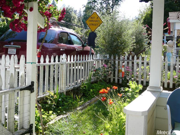 803 Chamberlain St, Placerville, CA 95667 photo 4
