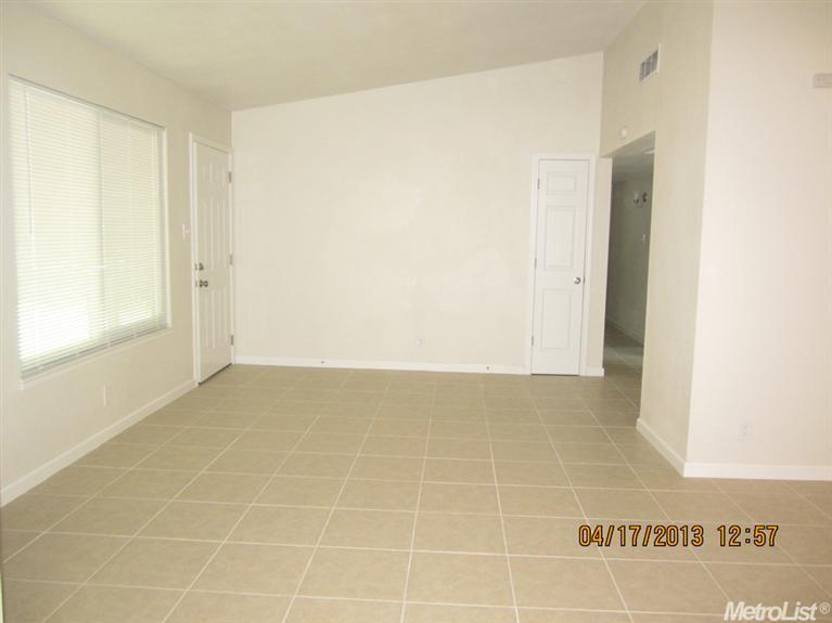1594 Tamworth, Merced, CA 95340 photo 14