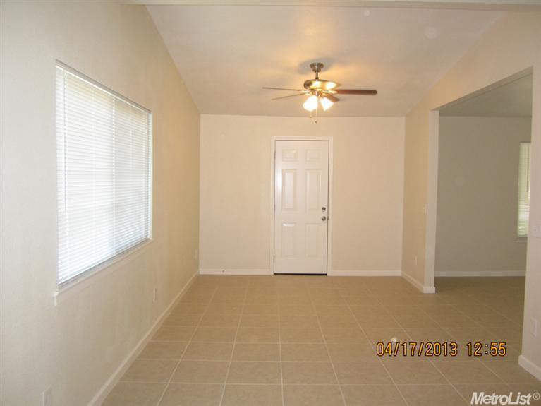 1594 Tamworth, Merced, CA 95340 photo 7