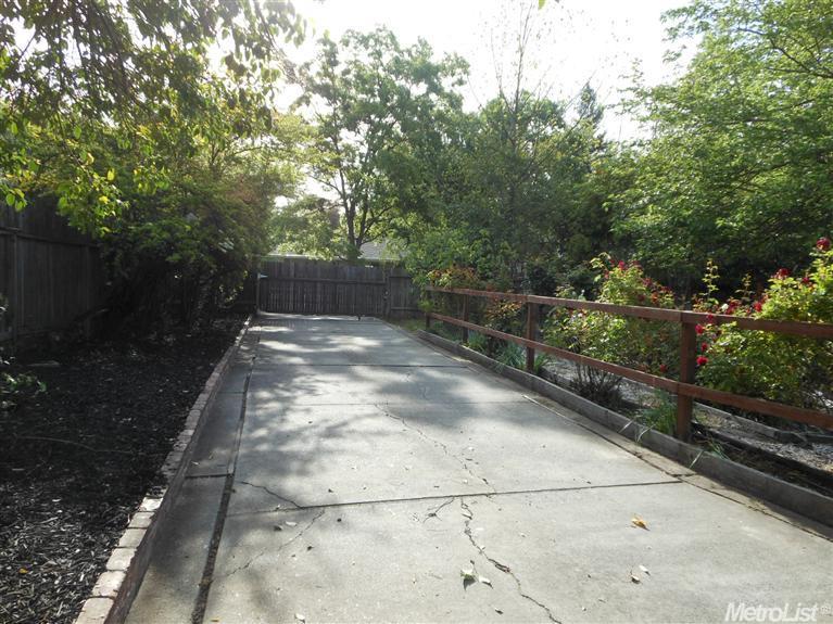 4300 Mapel Ln, Carmichael, CA 95608 photo 20