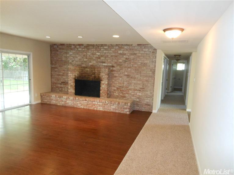 4300 Mapel Ln, Carmichael, CA 95608 photo 9
