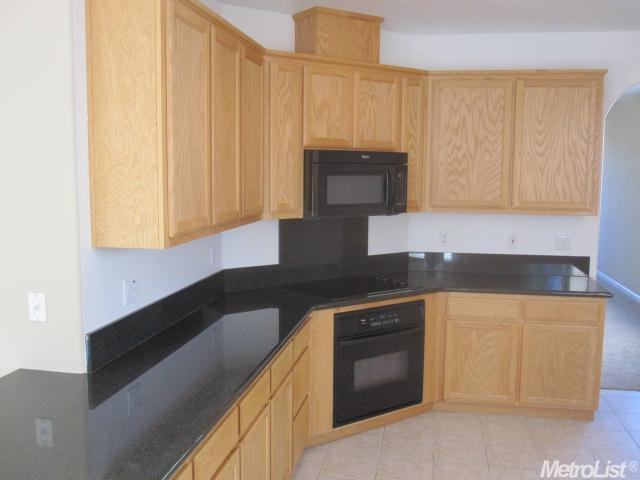 2134 Diego Ct, Tracy, CA 95377 photo 3