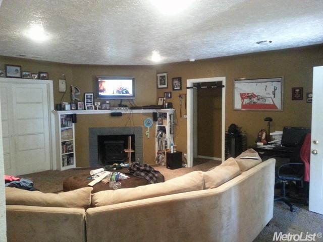 1632 Rouse Ave, Modesto, CA 95351 photo 3