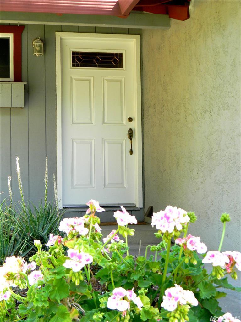 2833 Loyola Dr, Davis, CA 95618 photo 2