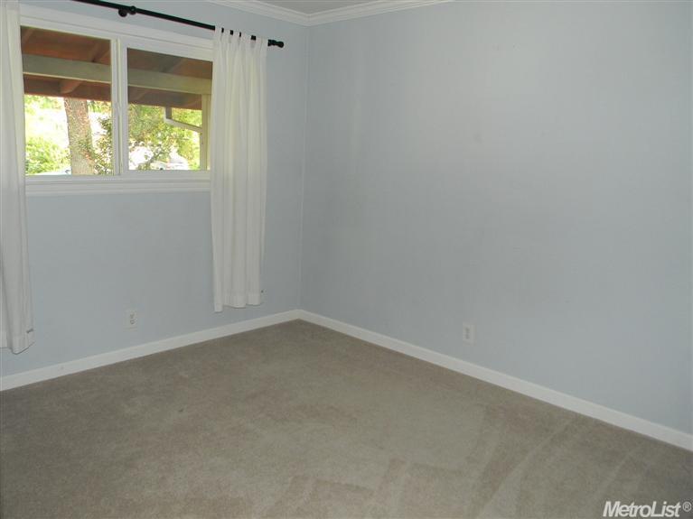 2833 Loyola Dr, Davis, CA 95618 photo 4