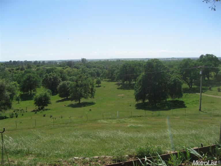 19500 E Lambert Rd, Ione, CA 95640 photo 4