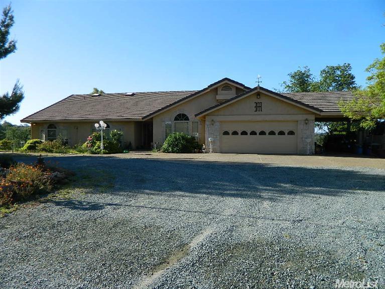 19500 E Lambert Rd, Ione, CA 95640 photo 2